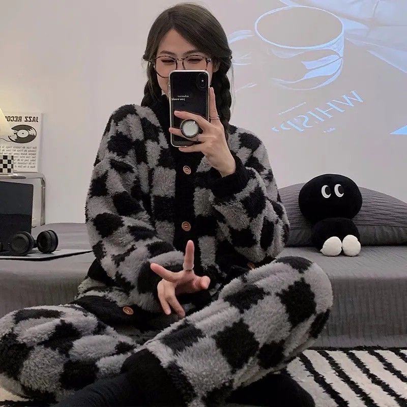 珊瑚絨睡衣女士2023新款秋冬季加絨加厚保暖冬天法蘭絨家居服套裝