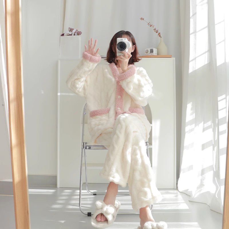 睡衣冬季女款珊瑚絨加厚加絨長袖可愛寬鬆法蘭絨家居服套裝可外穿