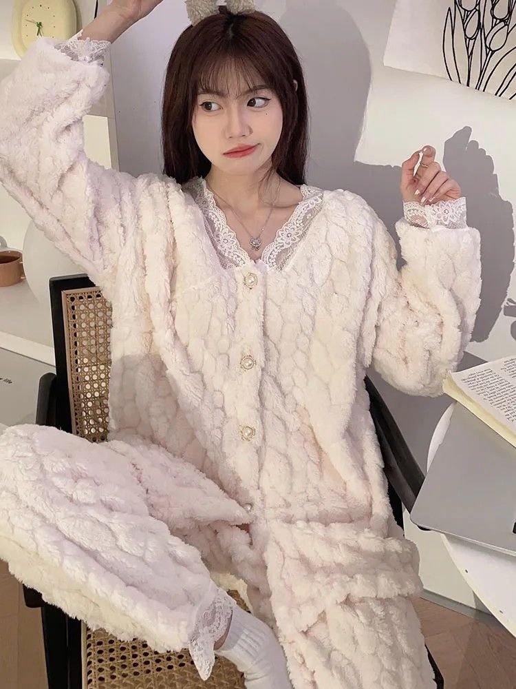 睡衣女秋冬季珊瑚絨2023新款加絨加厚冬大碼蕾絲法蘭絨家居服套裝
