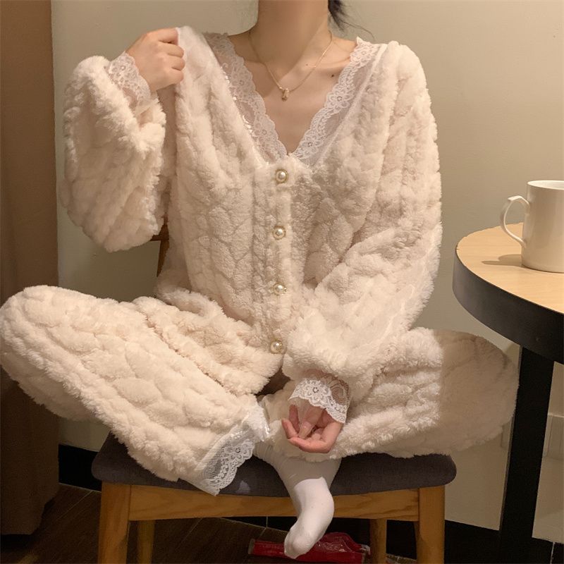 睡衣女秋冬款冬季珊瑚絨家居服法蘭絨加厚款冬天大碼加絨保暖套裝