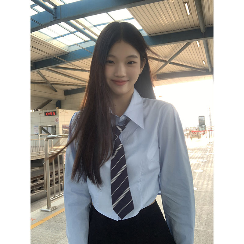 Hong Kong style long-sleeved shirt for women autumn college style age-reducing shirt 2023 new Korean style loose short top