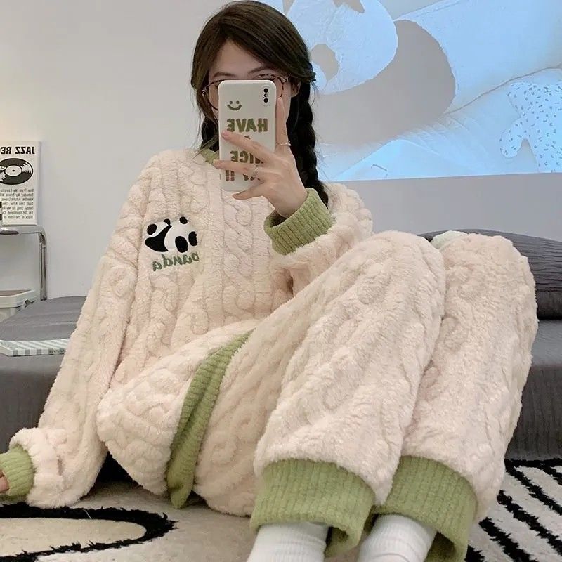 2023新款珊瑚絨睡衣女秋冬季加厚可愛卡通法蘭絨家居服休閒套裝