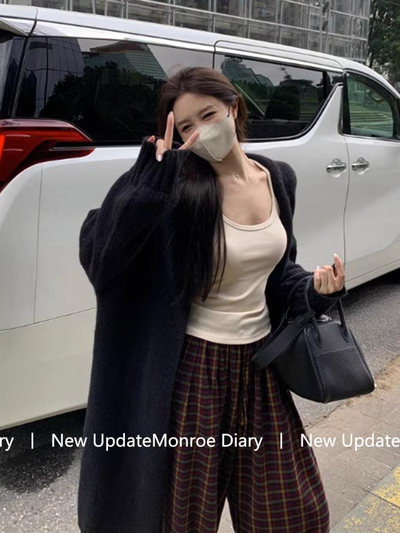 慵懶風黑色針織外套女秋冬韓系外搭軟糯寬鬆中長款毛衣開衫上衣