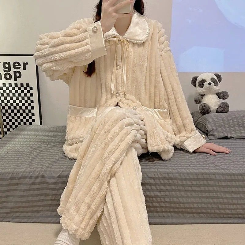 秋冬季睡衣女長袖珊瑚絨加絨加厚卡通可愛保暖可外穿法蘭絨家居服