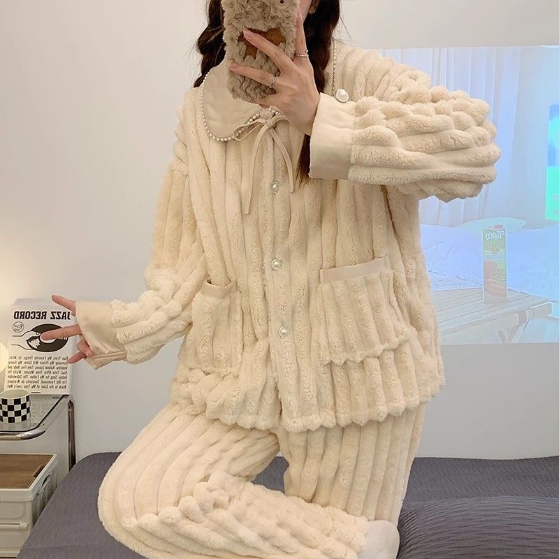睡衣女秋冬季珊瑚絨長袖加絨加厚網紅風法蘭絨冬款可愛卡通可外穿