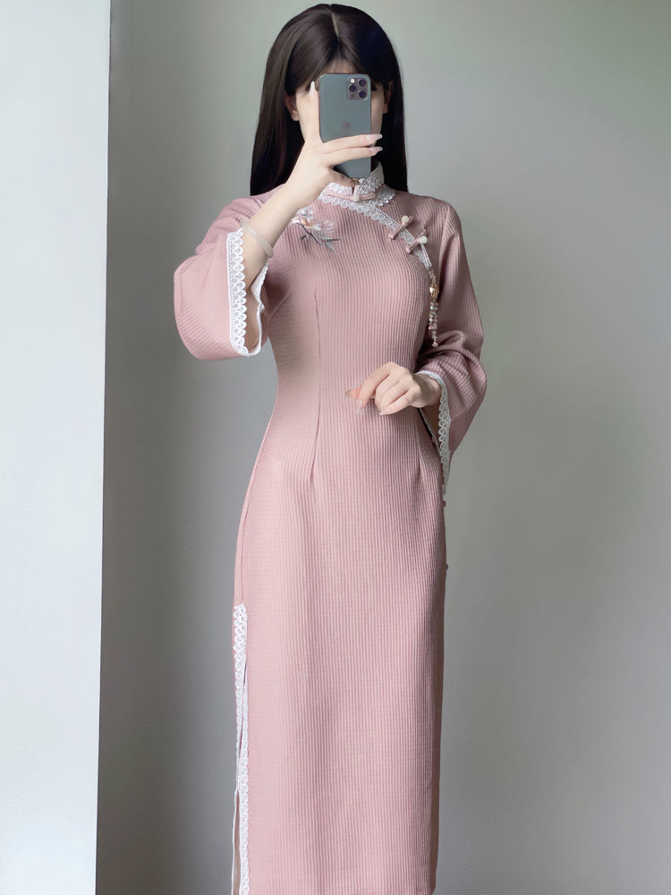 粉色倒大袖顯瘦旗袍2023秋冬新款新中式國風改良少女連衣裙訂婚