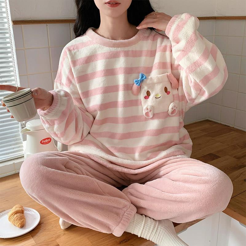 2023新款睡衣女士秋冬季珊瑚絨保暖法蘭絨寬鬆卡通網紅套裝家居服