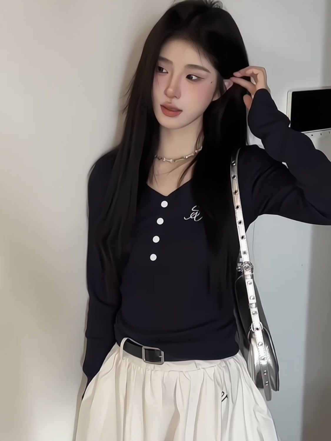 早秋刺繡logo修身長袖秋季上衣紐扣針織半開領藏藍色女基礎