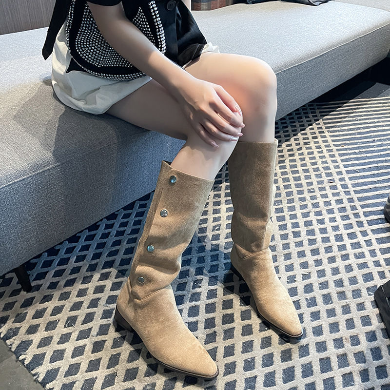 甜酷風復古卡其色薄款長筒靴靴子夏款女2023新款法式顯瘦尖頭長靴