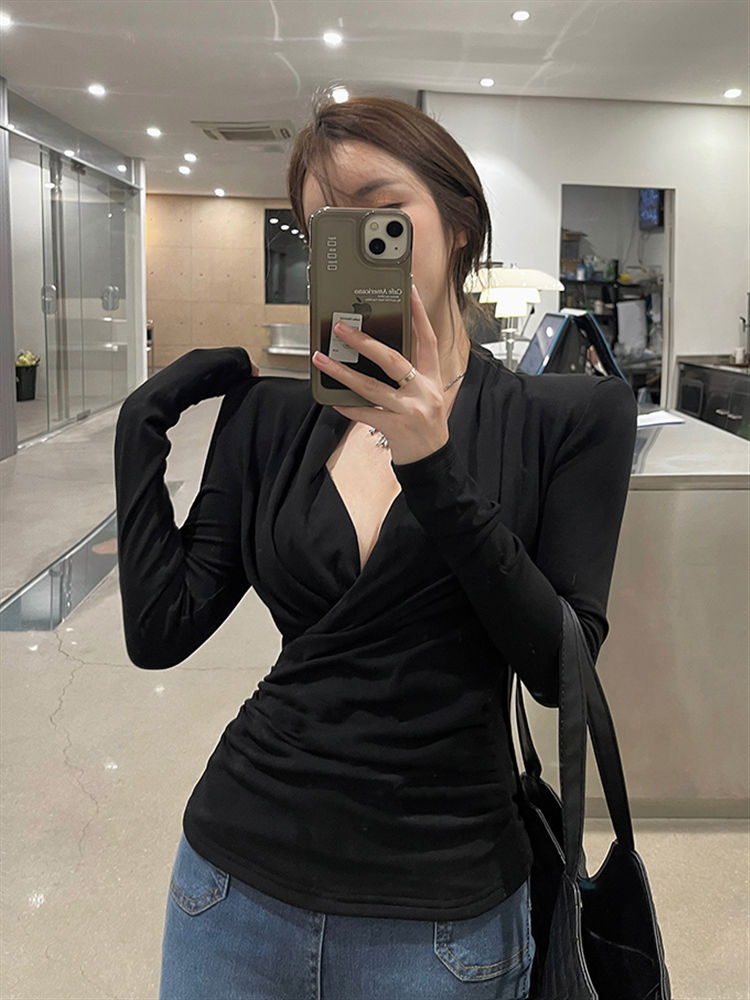 高級感v領交叉褶皺t恤女春秋內搭絕美漂亮上衣獨特别致打底小衫女