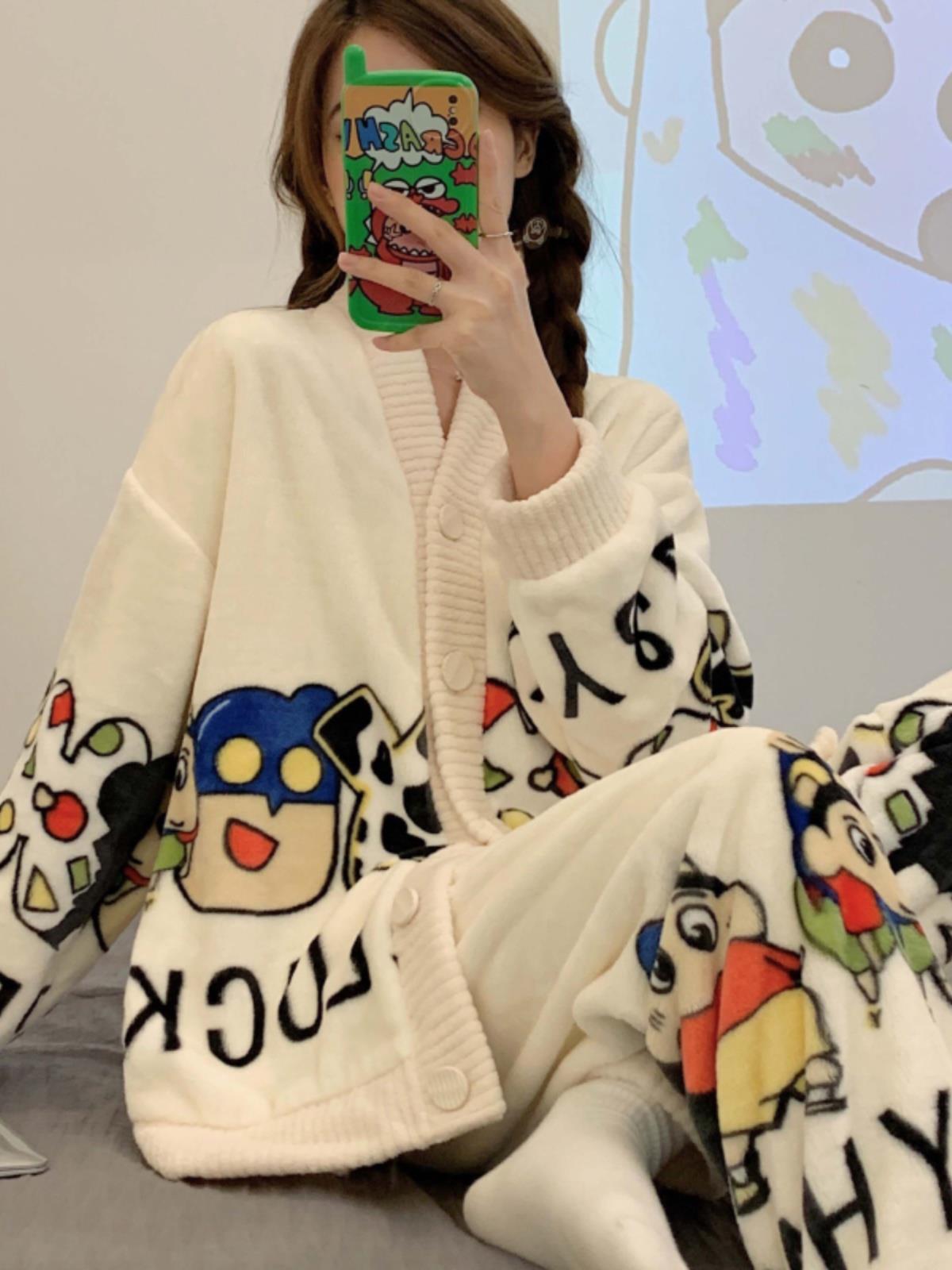 珊瑚絨睡衣女款冬季長袖加絨加厚法蘭絨春秋天2023新款家居服套裝