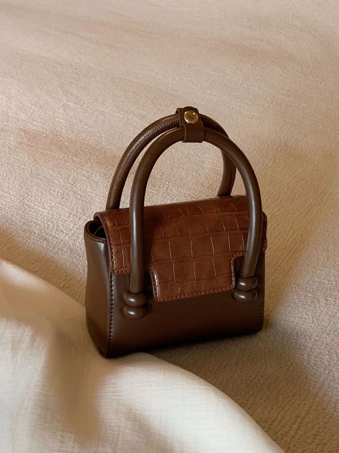 Mini Cute Light Luxury Small Bag 2023 Autumn and Winter New Small Popular Bag High Quality Handheld Small Square Bag for Women