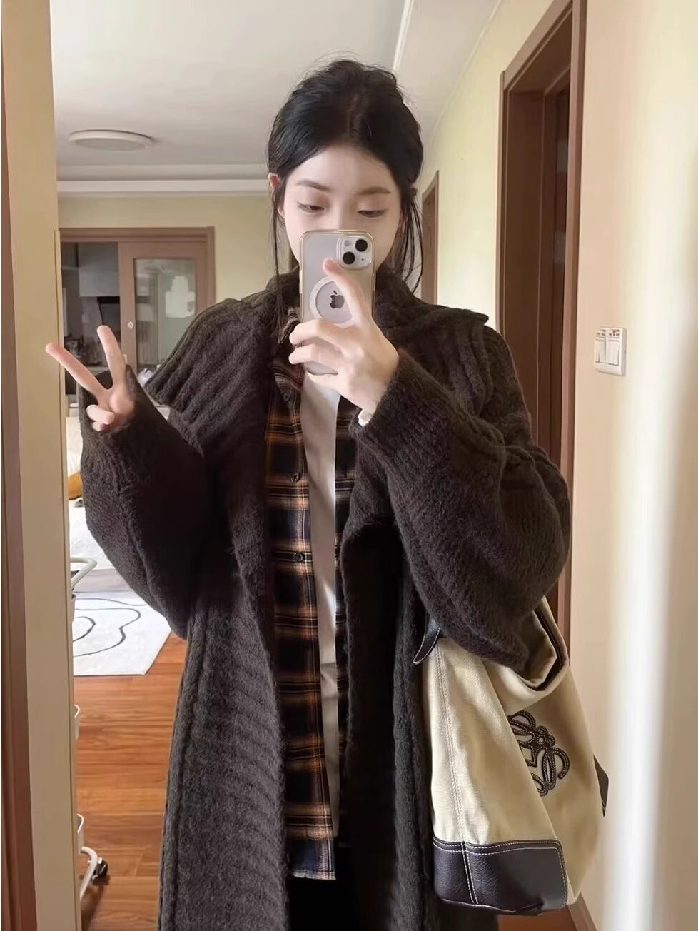 慵懶風咖色大翻領麻花毛衣針織開衫女秋季寬鬆氣質中長款外套上衣
