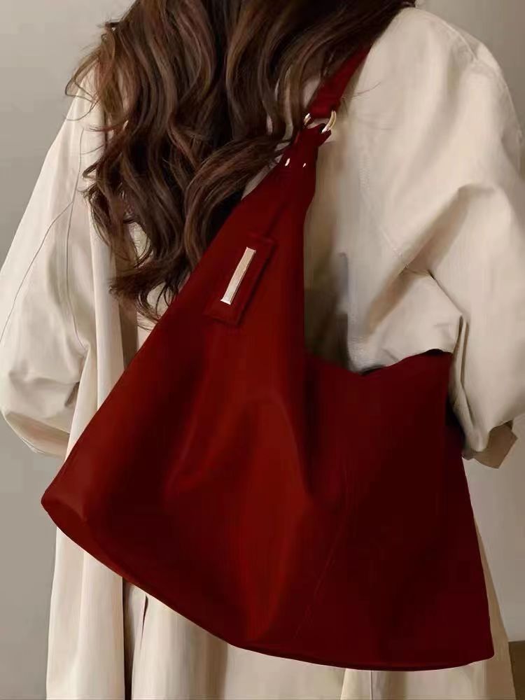 New niche design red bride retro large capacity Tote women's bag foreign style one shoulder wedding bag for women