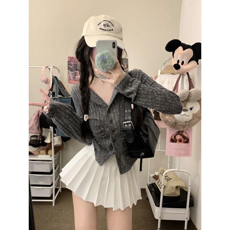 Sweet hot girl long-sleeved sweater for women autumn Korean version 2023 new design slim slim pleated short cardigan