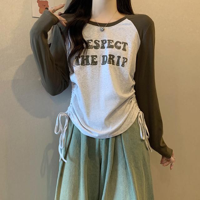 2023秋裝新款胖mm大碼女字母印花側抽繩打底衫圓領長袖T恤上衣