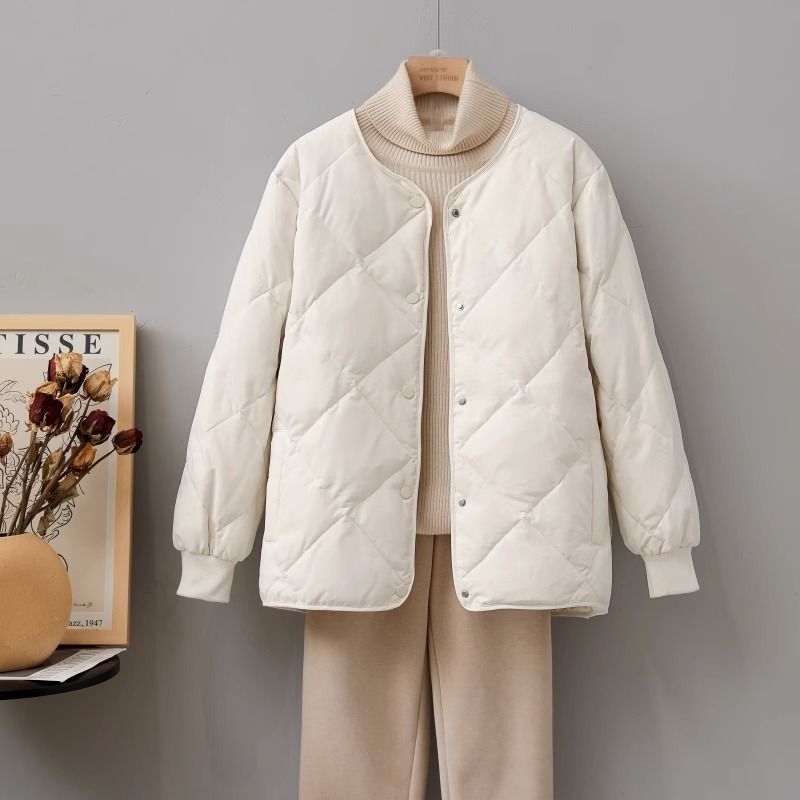 Rhombic grid No collar Down Jackets female Frivolous have cash less than that is registered in the accounts 2023 The new little chap easy Round neck White duck down Inner bladder loose coat