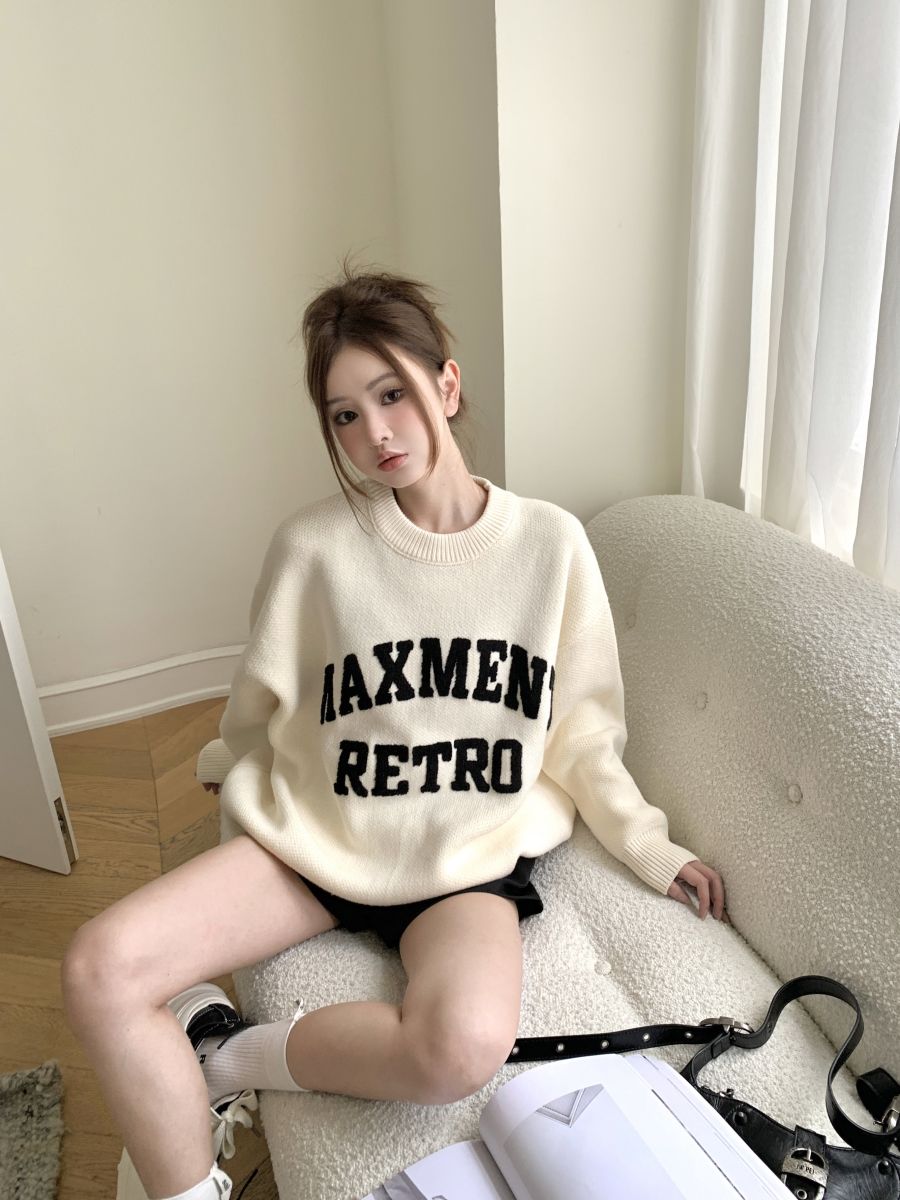 白色毛衣冬季女小眾設計感奶呼呼軟糯針織衫韓系法式奶系溫柔上衣