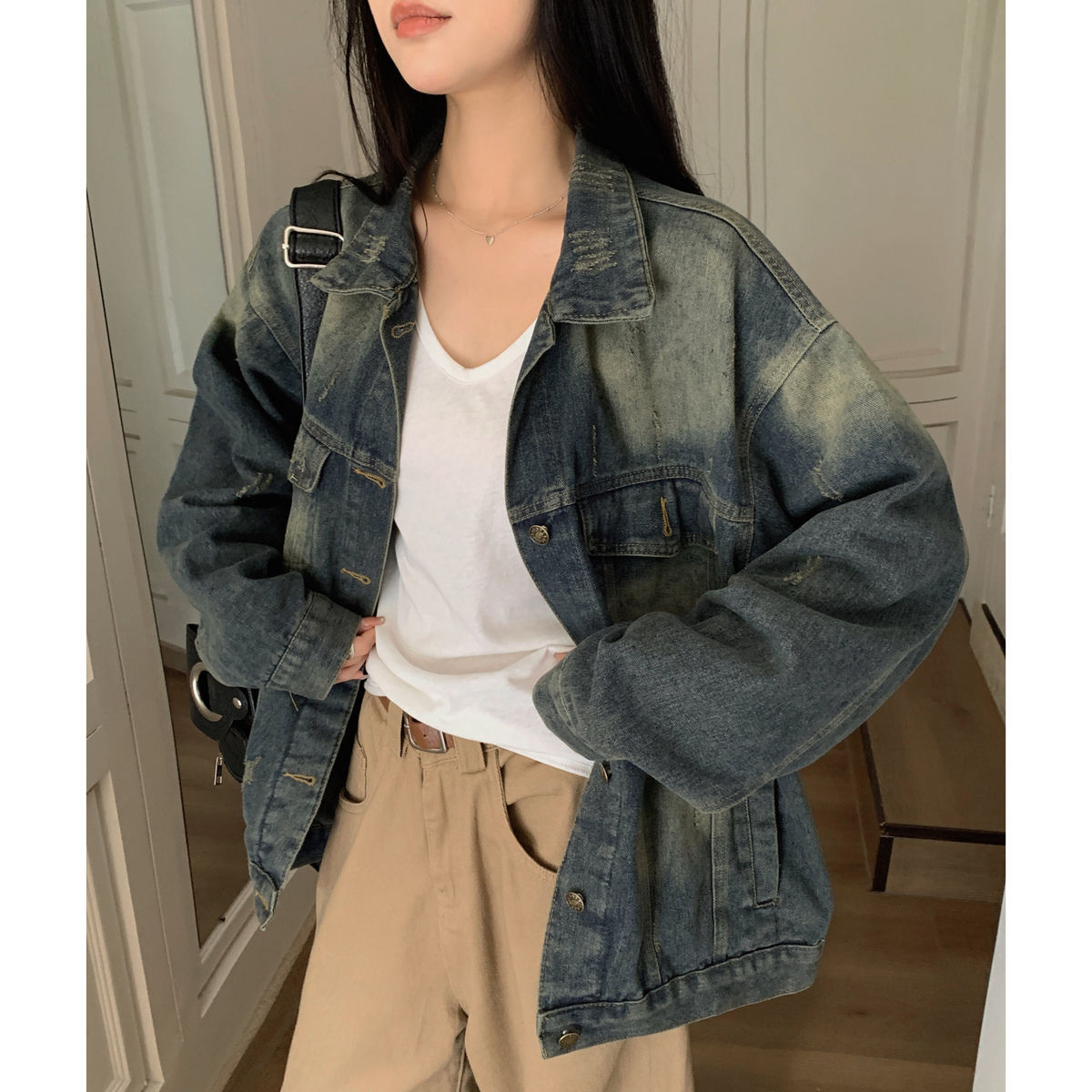 American retro distressed denim jacket for women spring and autumn 2023 new Korean style loose and versatile jacket top