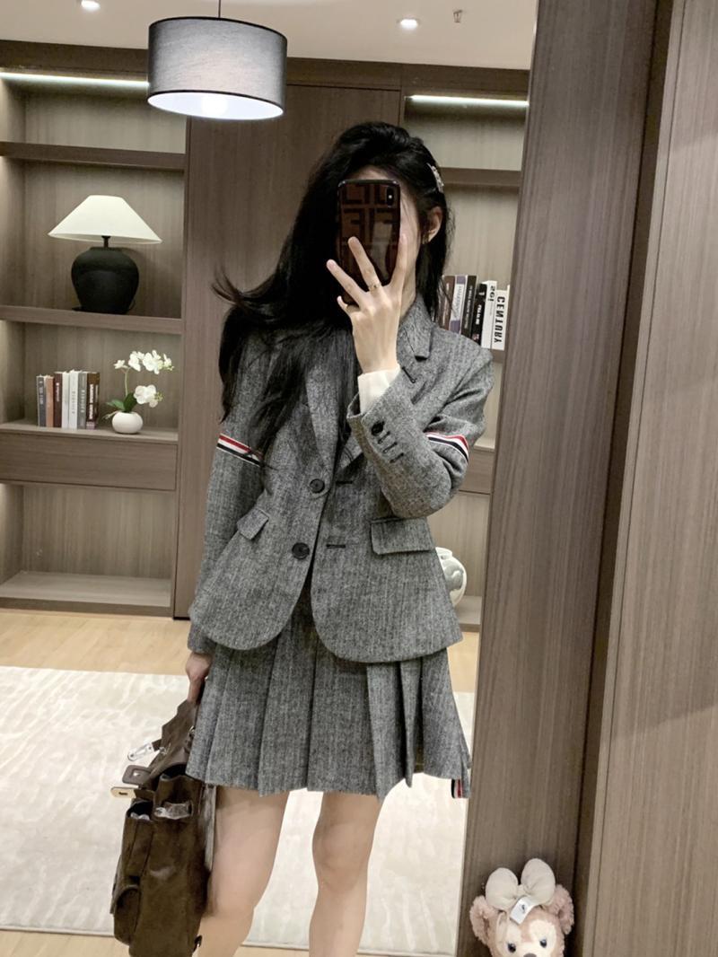 學院風西裝百褶裙套裝女秋季時尚新款小個子穿搭一整套減齡兩件套