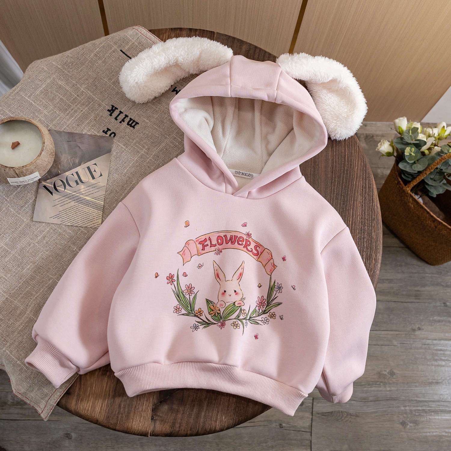 Girls' fleece hooded sweatshirt children's clothing  winter new style children's thickened baby style warm top autumn and winter