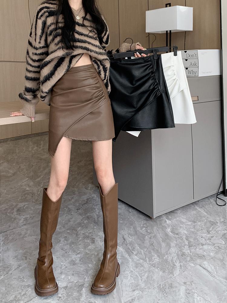 胖妹妹大碼不規則皮裙半身裙女秋季新款高腰A字包臀小眾咖色短裙