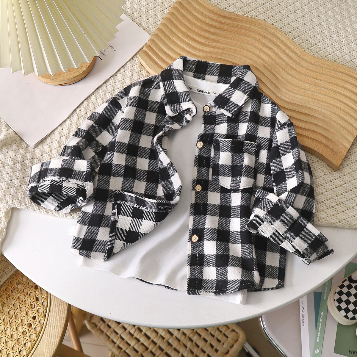 Boys' shirts, long-sleeved autumn plaid shirts, children's retro color-blocking cardigans, new lapel tops, jackets for girls