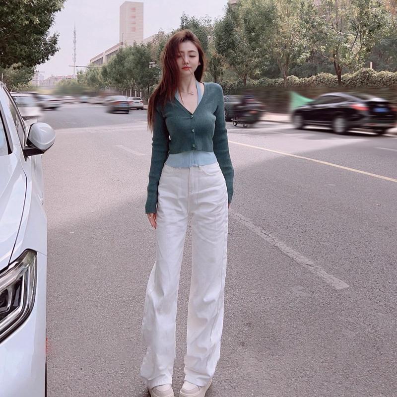 Internet celebrity popular fake two-piece sweater for women 2023 new niche sexy pure lust style versatile long-sleeved top ins
