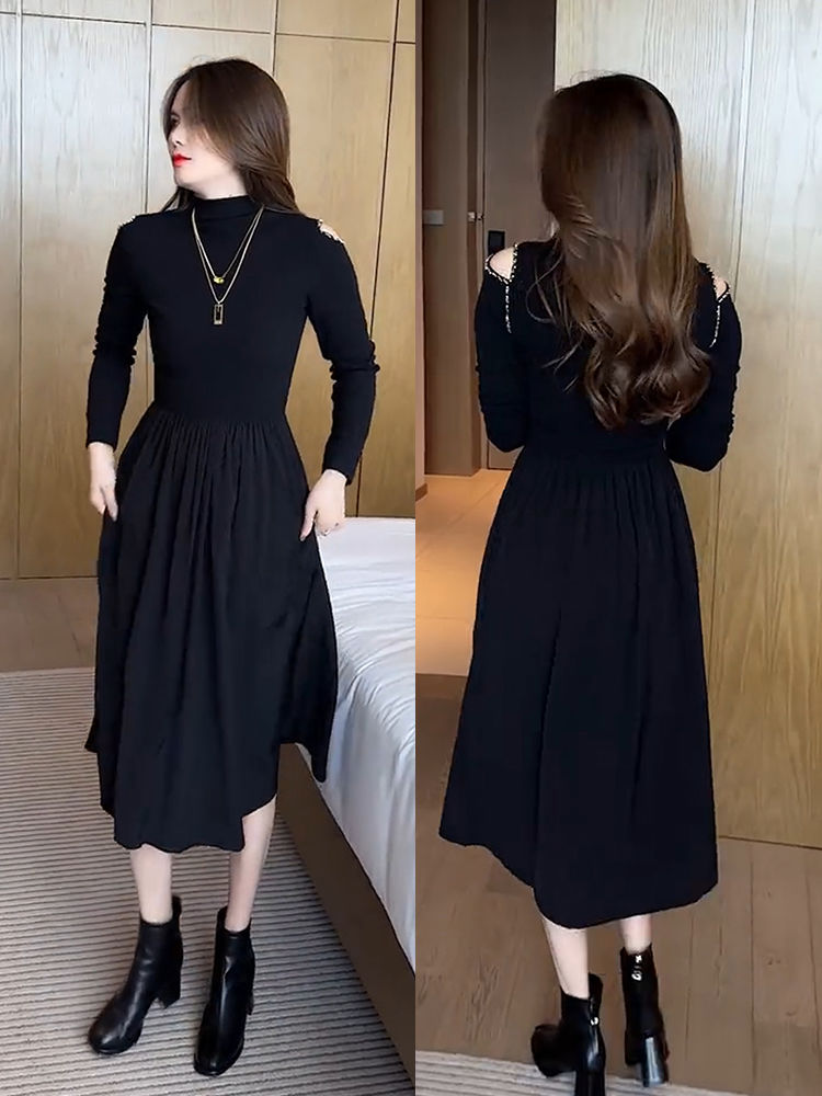 New off-shoulder A-line Hepburn knee-length dress, stylish and age-reducing slimming bottoming dress