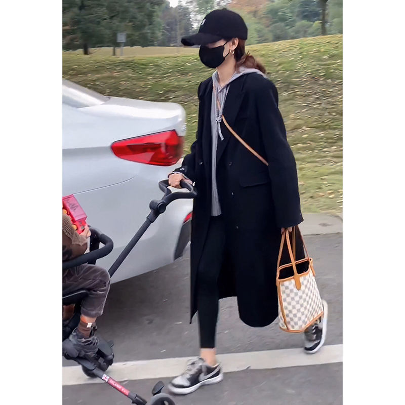 赫本風黑色毛呢外套女裝秋冬2023年新款韓版小個子中長款呢子大衣