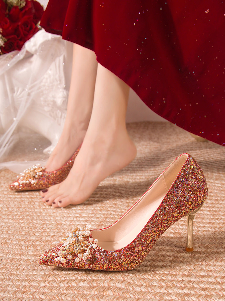 婚鞋女夏2023年新款水钻红色高跟鞋女尖头细跟新娘鞋中式秀禾单鞋