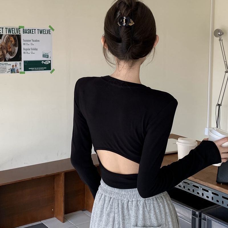 辣妹風秋裝鏤空短款修身上衣純欲圓領正肩長袖T恤內搭黑色打底衫
