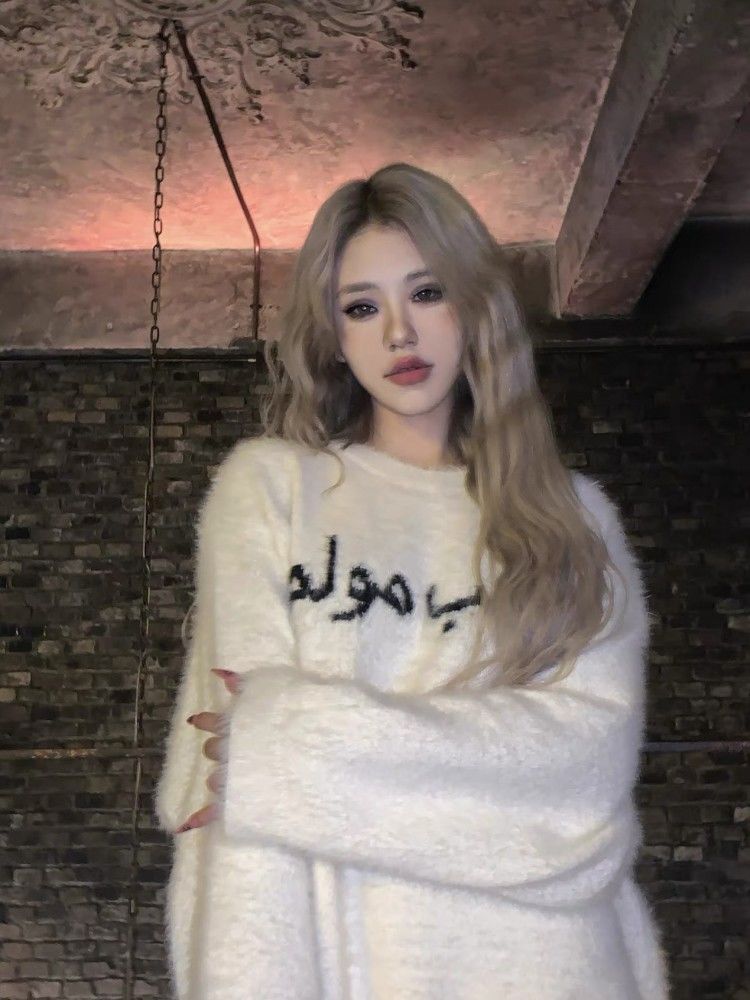 Breast fufu sweater men's spring and autumn lazy style American retro plush hot girl design niche loose sweater