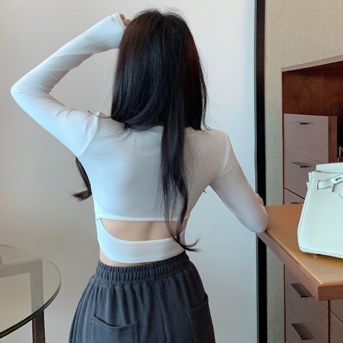 純棉正肩圓領短款t恤女夏季新款設計感別致小眾露背辣妹短上衣