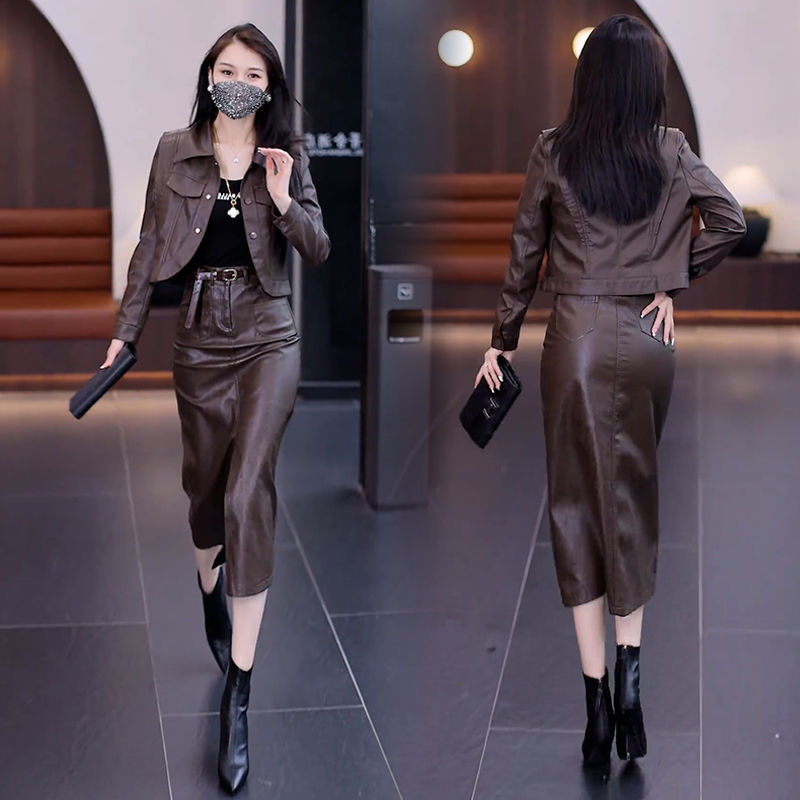 時尚皮裙套裝女2023秋冬新款洋派減齡小皮衣外套加絨臀裙兩件套
