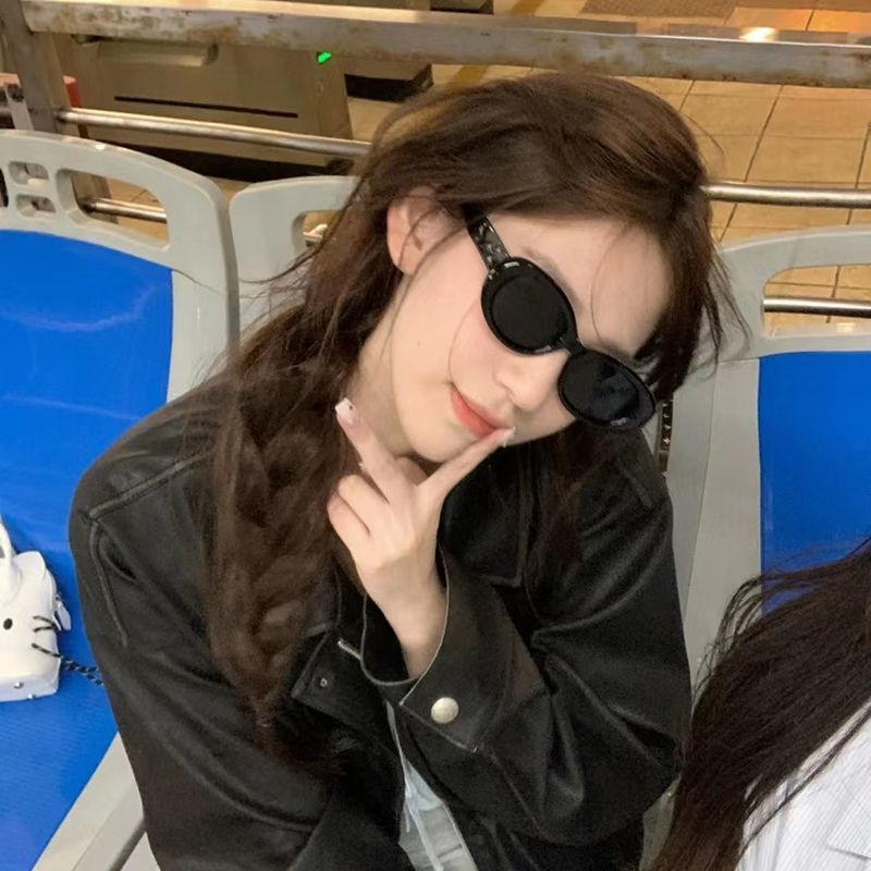 新款橢圓黑色邊框太陽眼鏡高級感美式百搭復古戶外街拍護眼墨鏡女