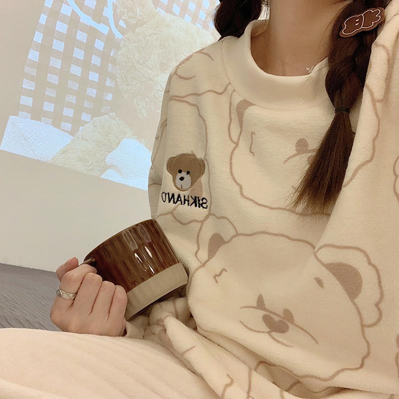 秋冬季簡約薄絨可愛珊瑚絨睡衣女款法蘭絨家居服卡通小熊外穿套裝