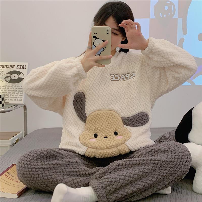 睡衣女秋冬新款珊瑚絨可愛卡通日系圓領加厚保暖法蘭絨家居服套裝