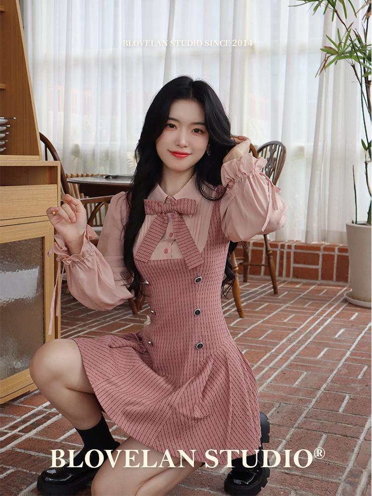 Sweet college style shirt dress for women, spring and autumn style, stitching design, niche sweet and cool waist slimming pleated skirt, short skirt