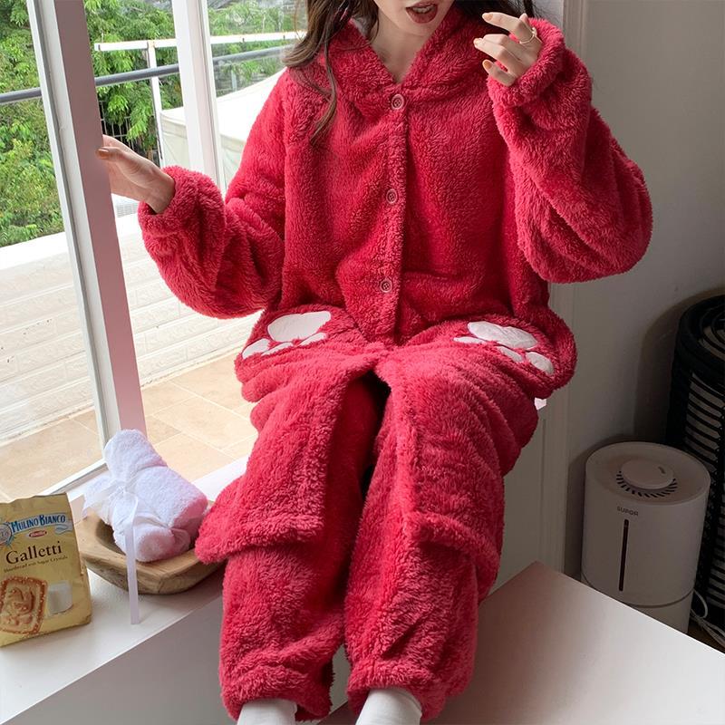 甜美草莓熊连帽睡袍女毛绒绒2023年新款冬季可爱法兰绒居家服套装