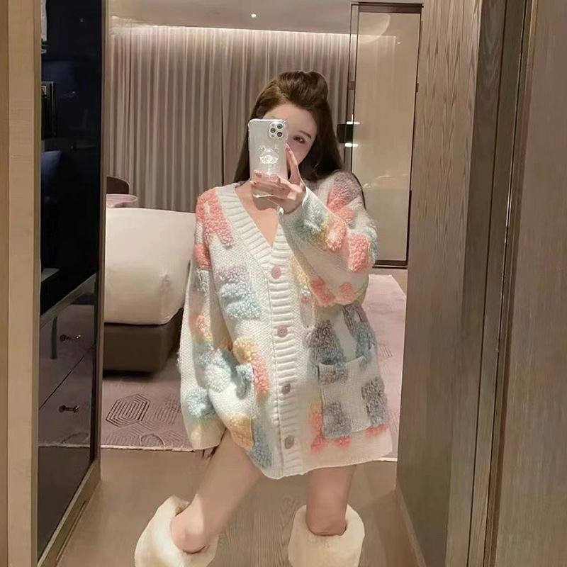 甜美多巴胺穿搭漸變色字母提花毛衣外套女秋冬慵懶風寬鬆針織開衫