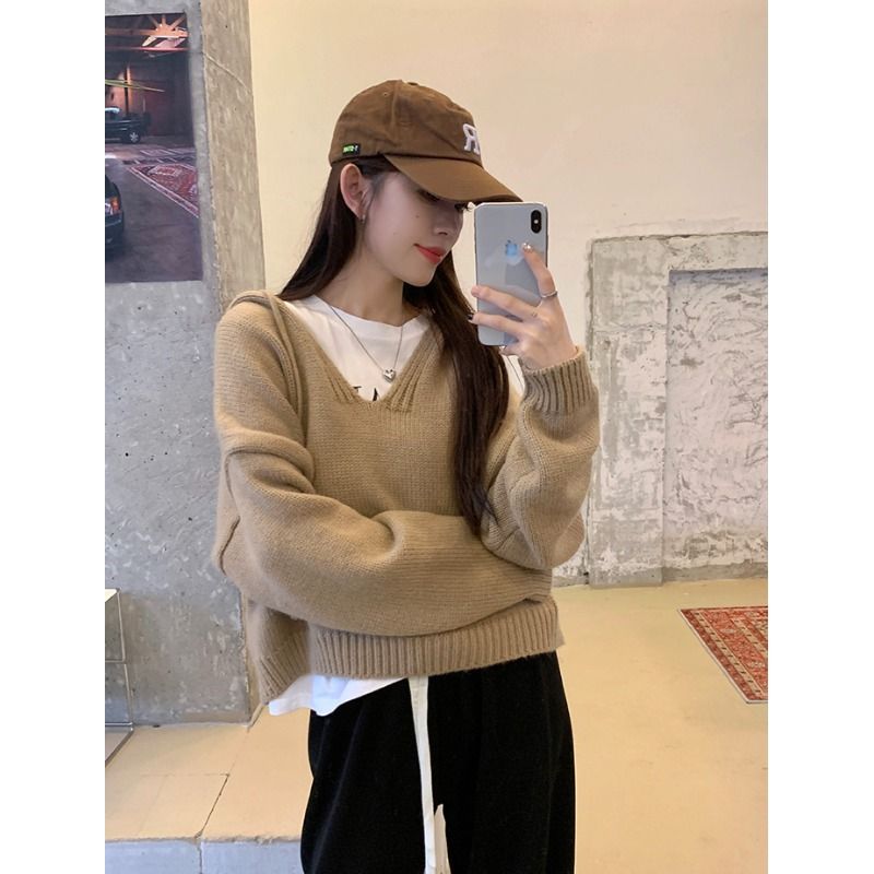 Green drawstring hooded sweater for women in autumn and winter, short pullover sweater, loose lazy style long-sleeved top