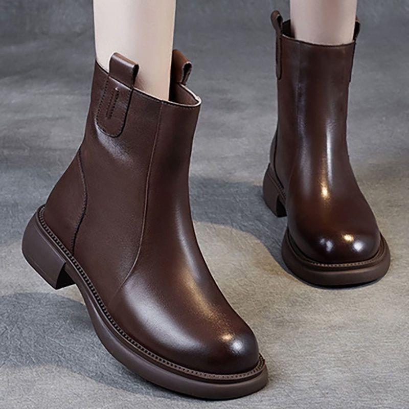 短筒马丁靴女秋冬新款舒适圆头中跟棕色时装靴