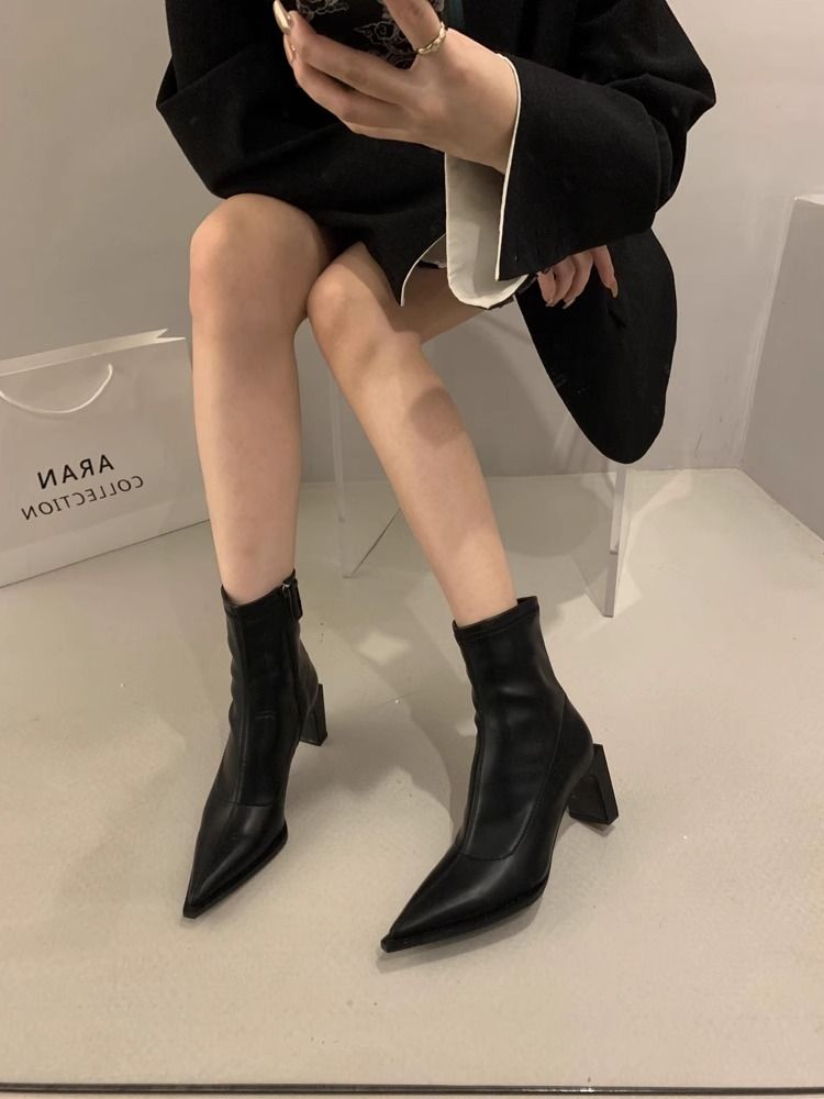 European and American 2023 Autumn and Winter New Patent Leather Short Boots Women's Pointed Toe Thick Heel High Heels Zipper Sexy Temperament Leg-Legging Slim Boots