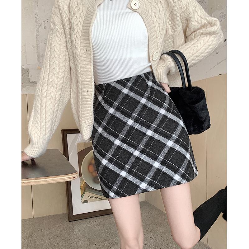 高級復古半身裙女秋冬2023新款格子毛呢短裙高腰顯瘦包臀a字裙子