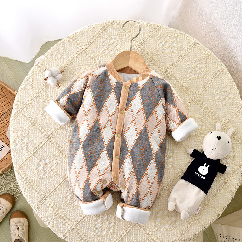 Baby autumn and winter clothes, quilted and thickened baby onesies, warm knitted cotton clothes, newborn clothes for outings
