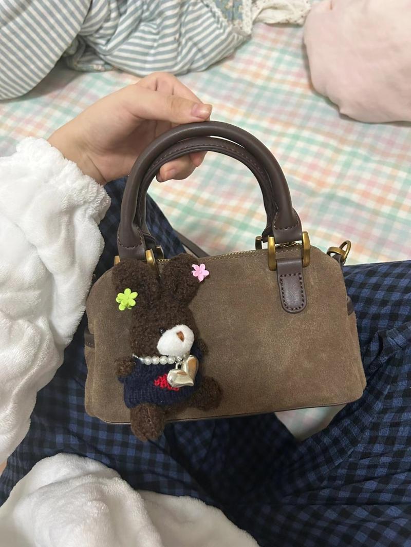 Bags for Women 2023 Autumn and Winter New Retro Boston Bags Niche Casual Versatile Handbags Single Shoulder Crossbody Bags
