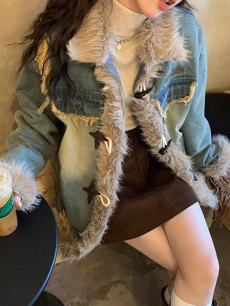 Retro distressed ripped raw edge denim quilted jacket  autumn and winter new niche design cotton jacket for female students