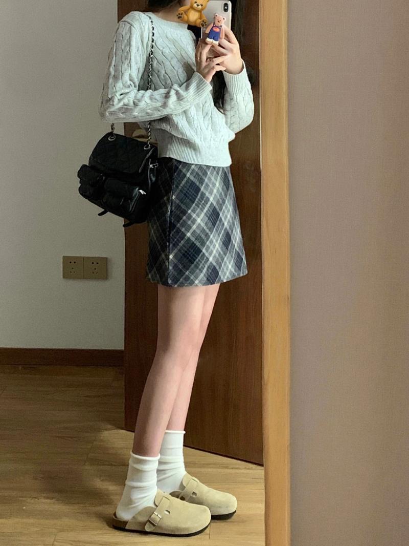 大碼胖mm秋冬新款高腰格子包臀半身裙女小個子梨形身材格紋短裙子