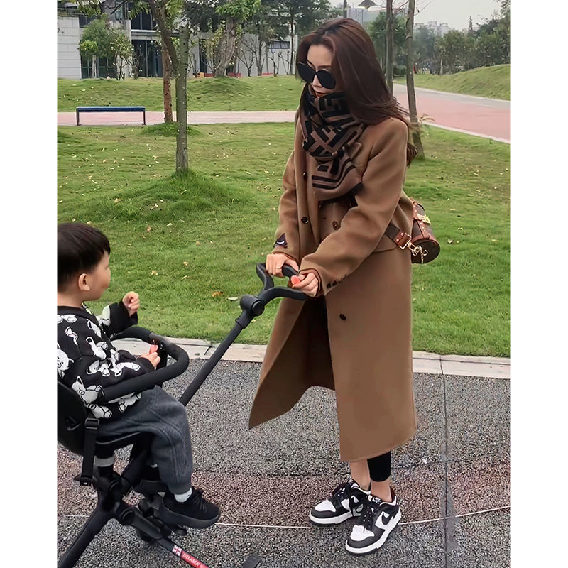Camel woolen coat women's mid-length 2023 autumn and winter new Hepburn style thickened woolen coat